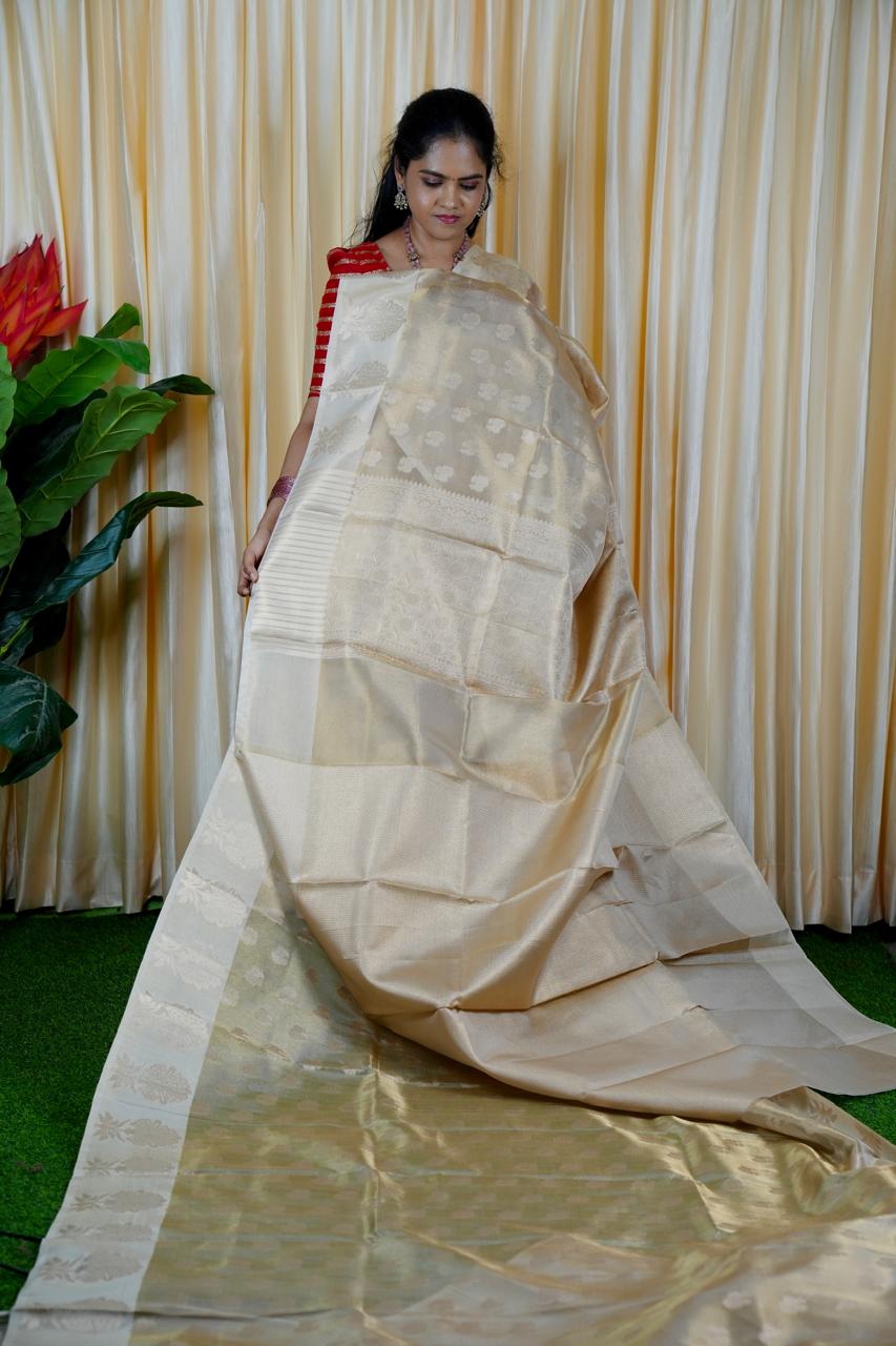 Premium soft tissue sarees🥳