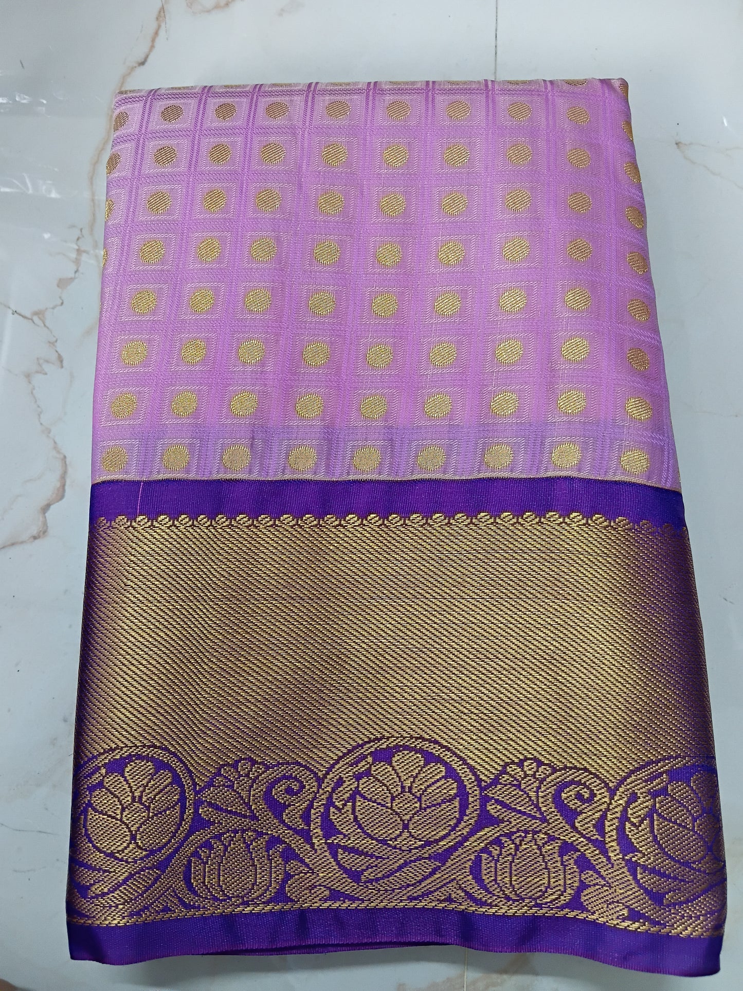 1000 Butta’s semi silk
