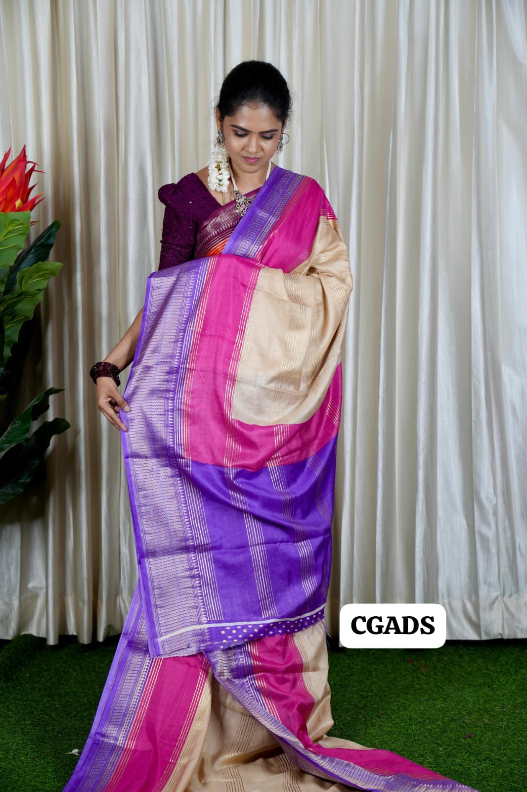 Dola silk saree 👇