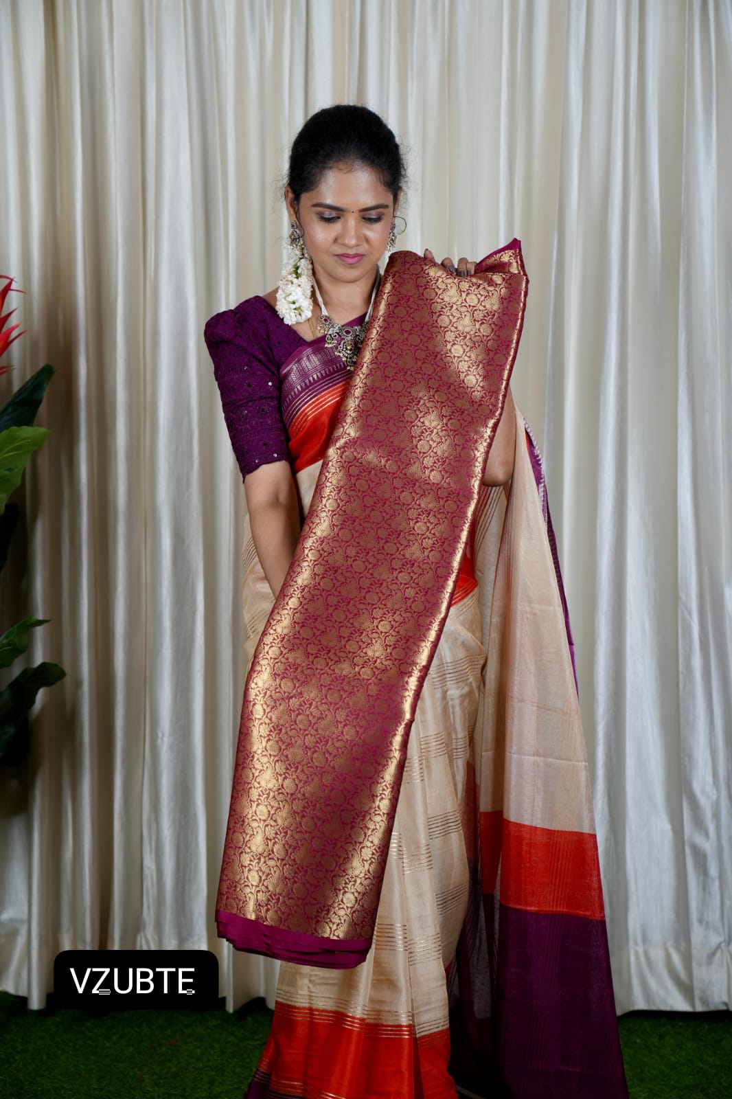 Bridal tissue saree 🥳