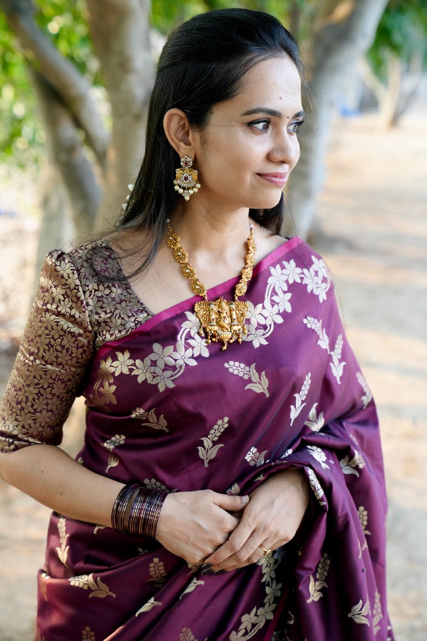 Premium Border less soft Silk Saree 🥳