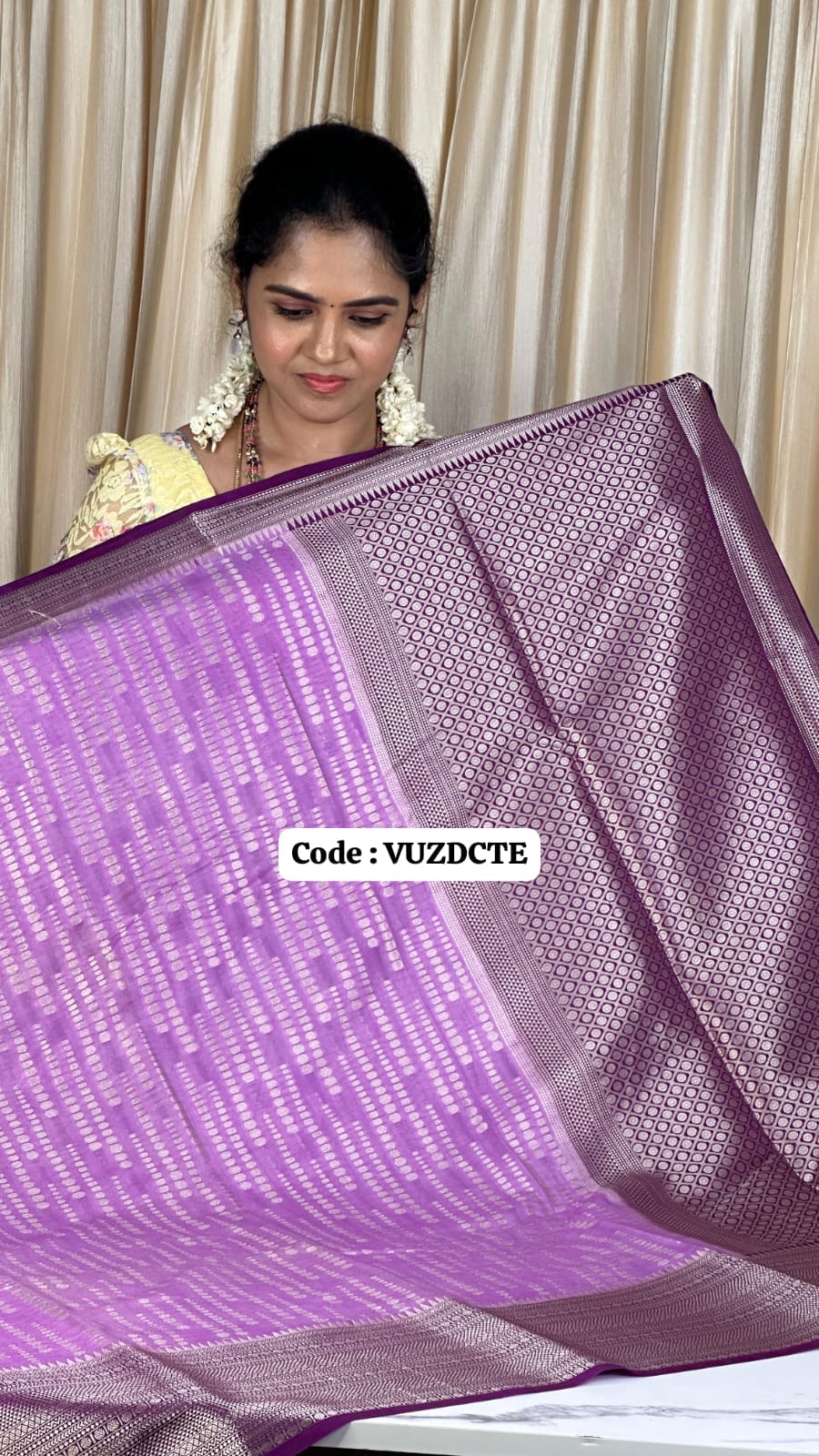 Warm silk saree ❌