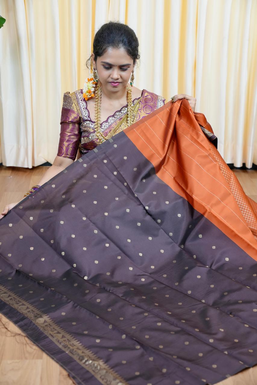 Gadwal semi silk saree🥰😎📚