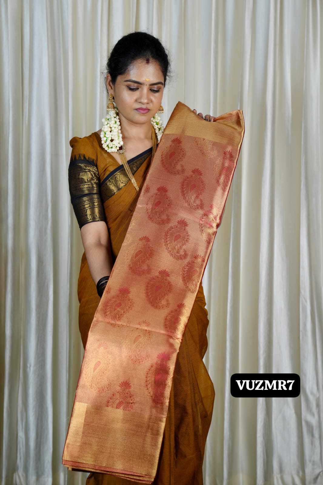 Katan tissue saree 🥳prebook
