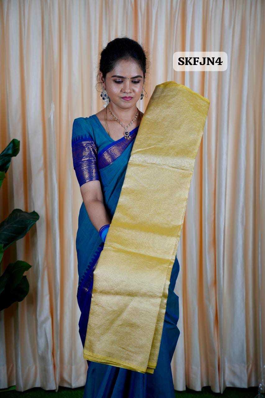 Borderless crushed tissue saree😎🥰 offer