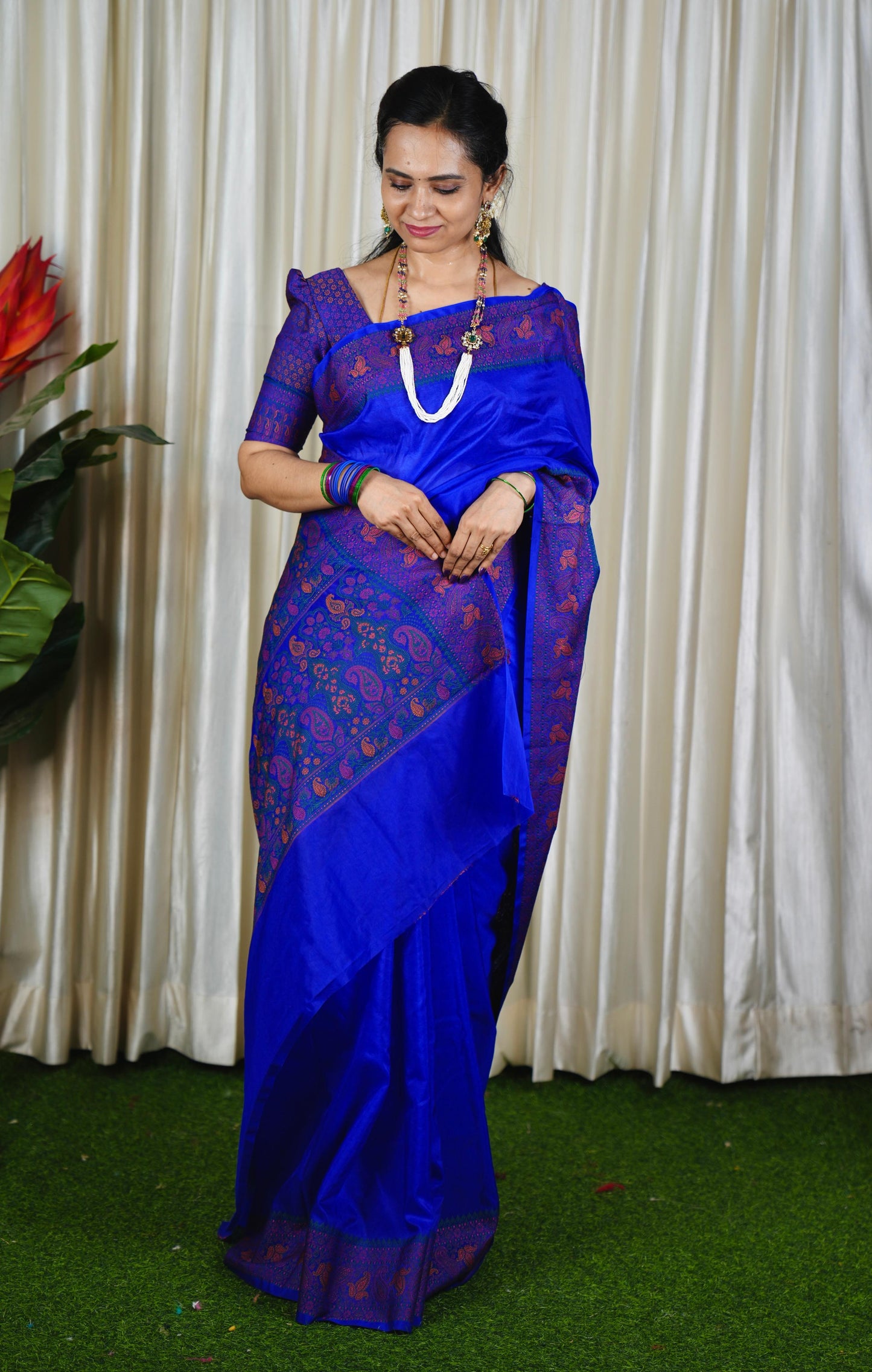 Warm Silk With Embroidery Border 🥳🥰