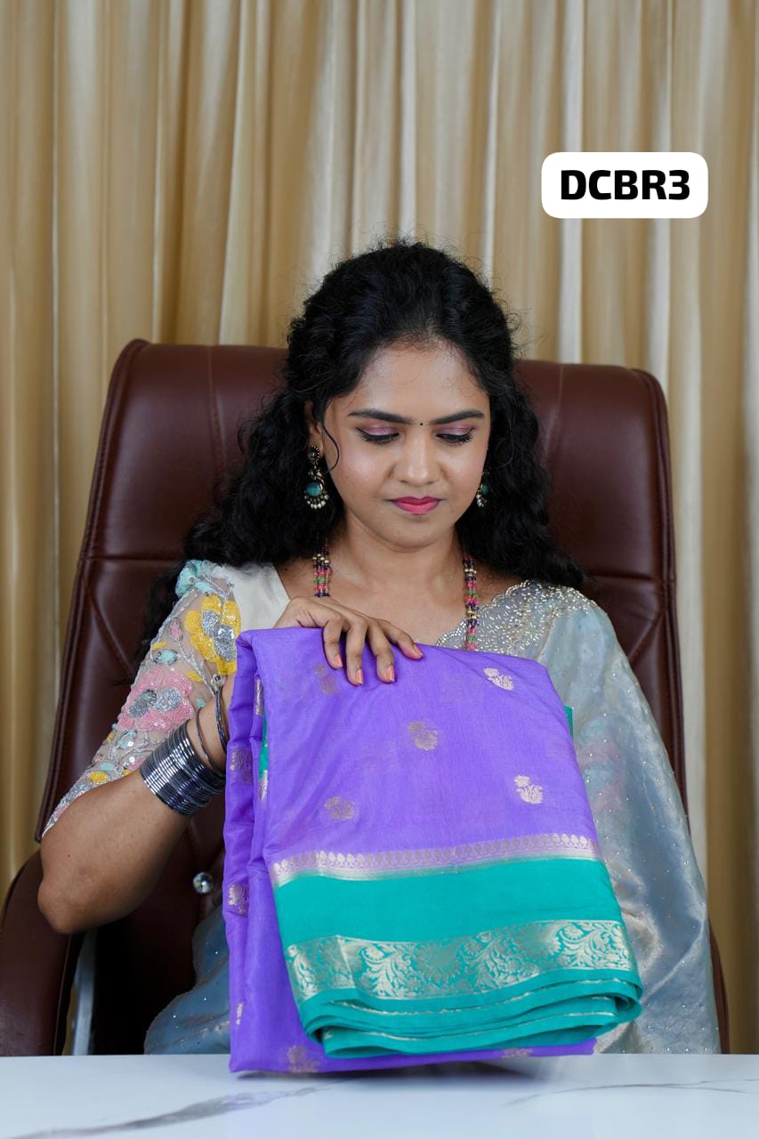 Premium warm silk saree.🥳