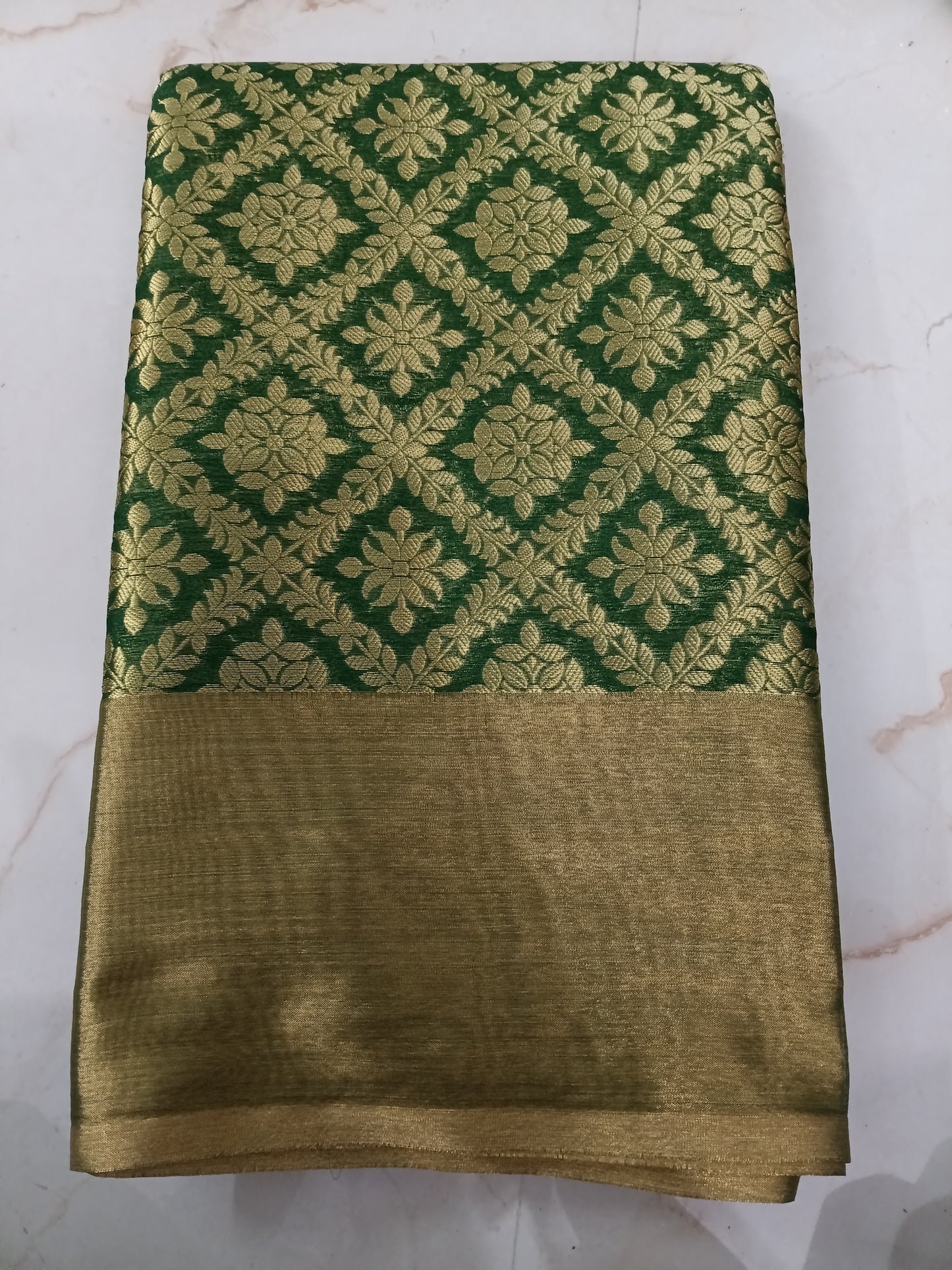 Premium semi soft silk 🍏🍄dark green