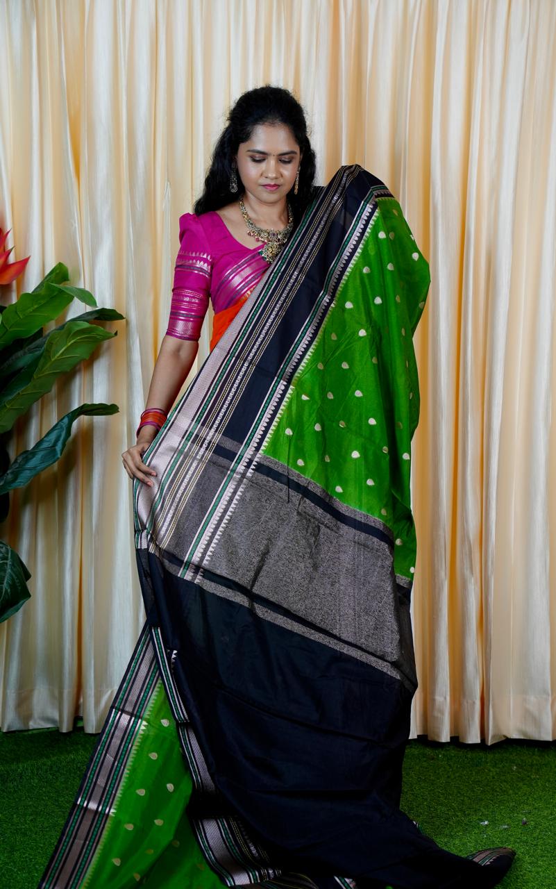 Premium warm silk sareeš„³