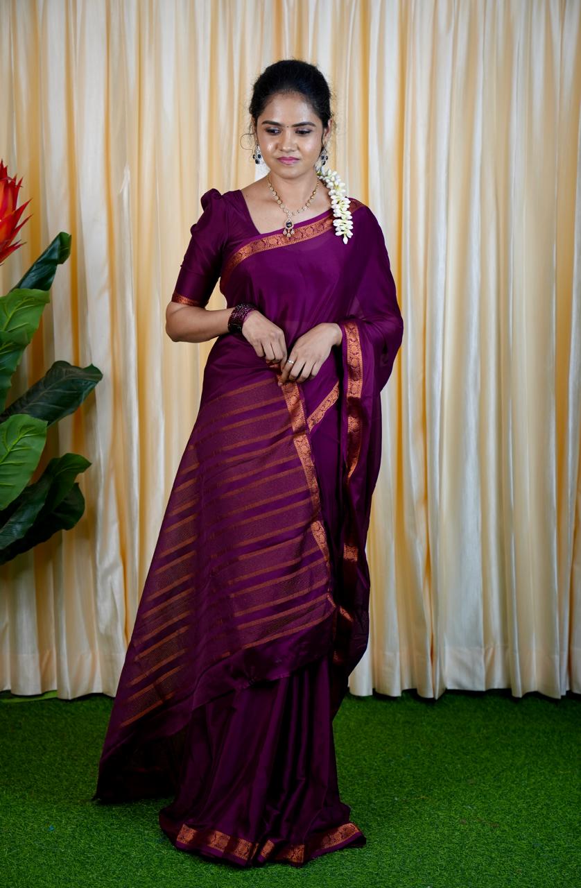 Semi Mysore Crepe Silk with copper borderš„³(border design may or may not change)