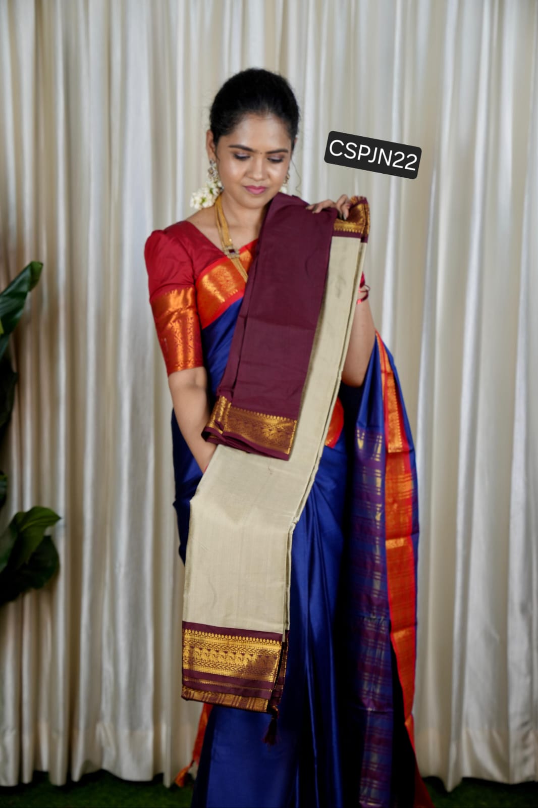 Kalyani semi silk 🤗 not available
