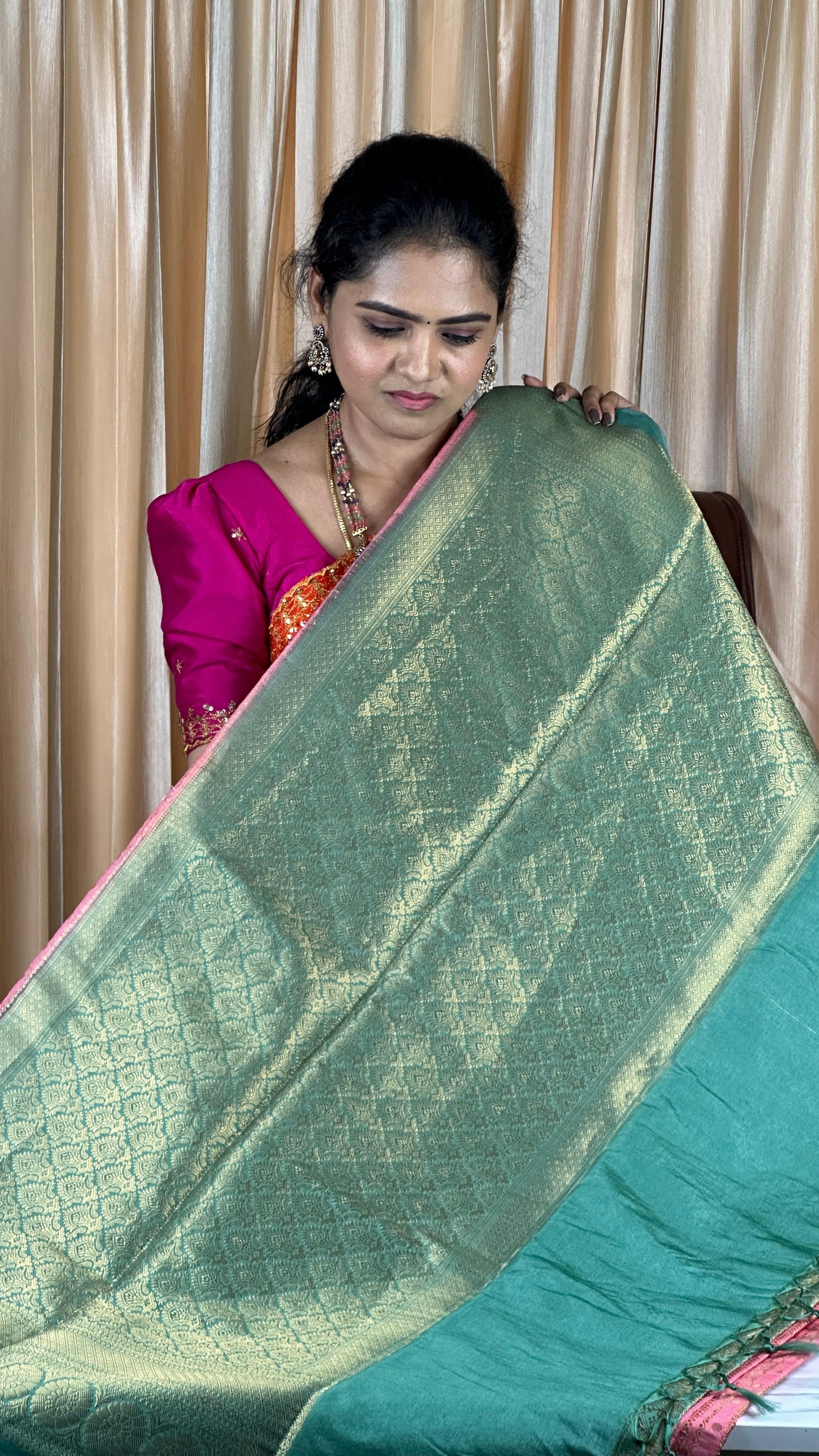 Premium Warm silk saree🥳😍
