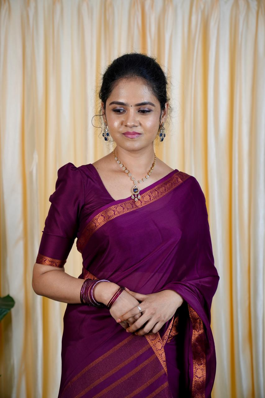 Semi Mysore Crepe Silk with copper borderš„³(border design may or may not change)