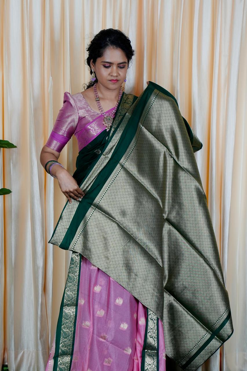 Premium warm silk saree🥳