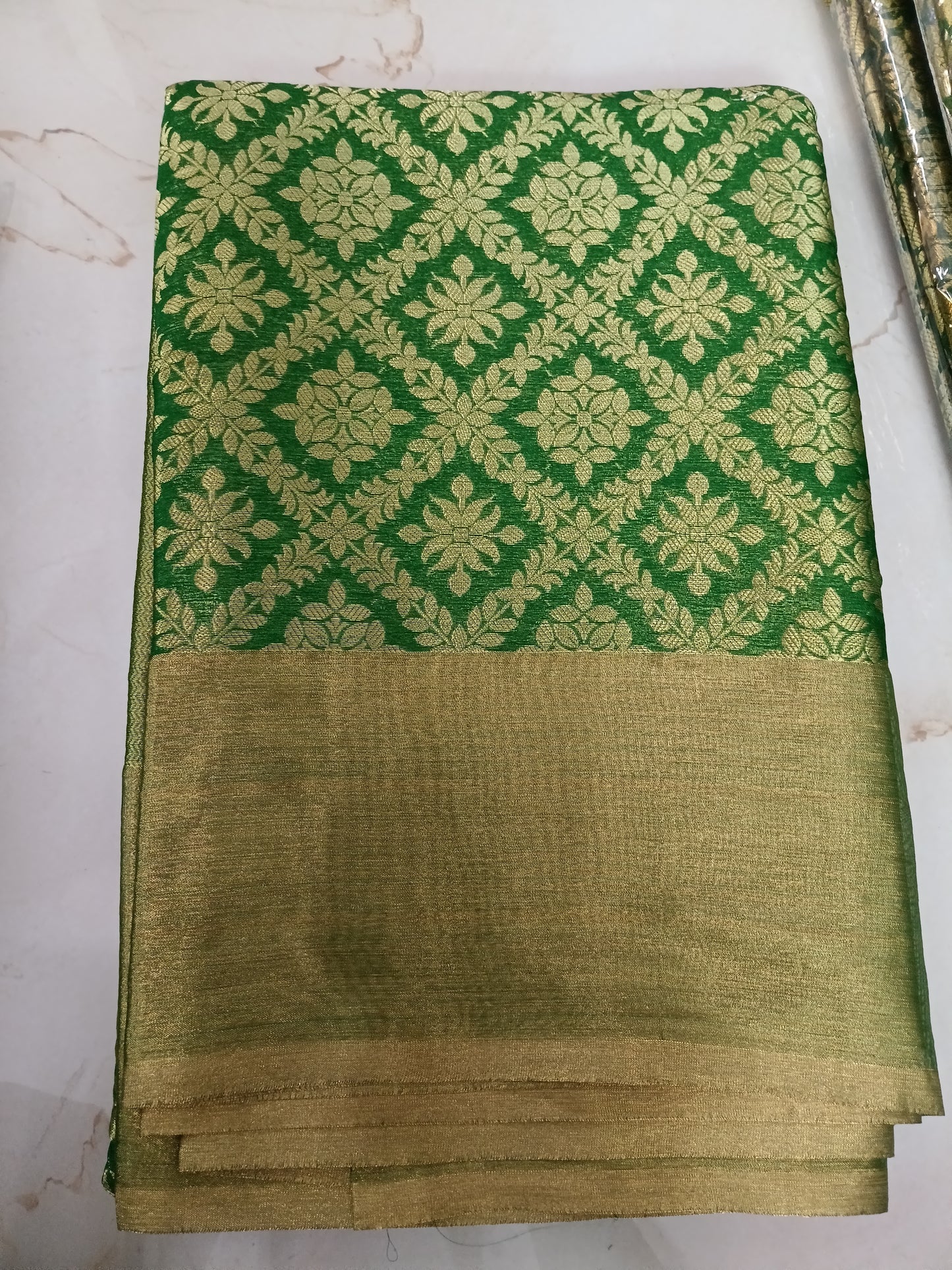 Premium soft silk🍏🍄lite green