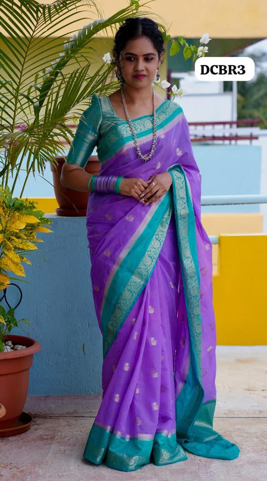 Premium warm silk saree 🥳