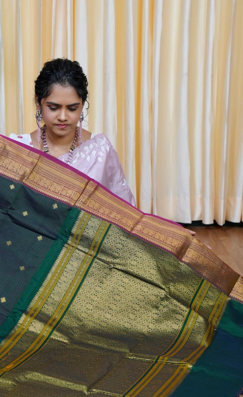 Premium Kanchi cotton sareesmall checked 🥳