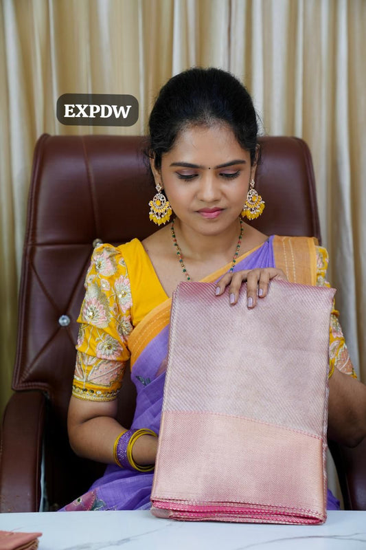 Offer saree 🥰😎🏃🏻‍♀️