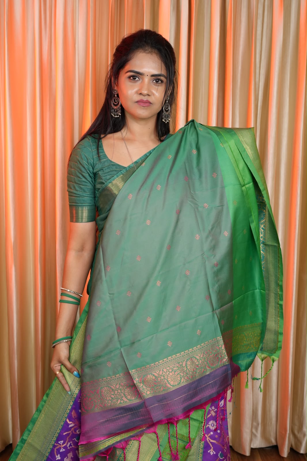 Pochampally sarees🥰😎📚