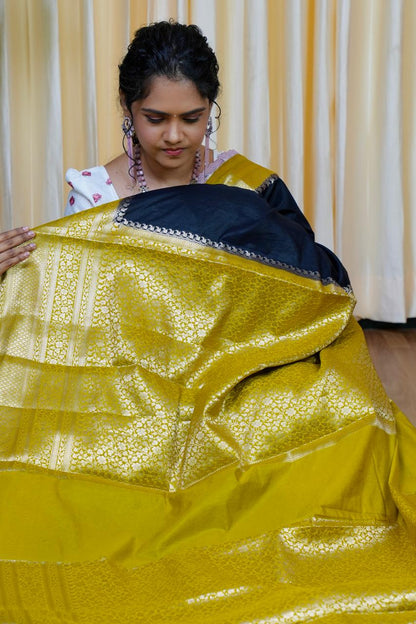 Warm silk sarees in half and half collections🥰🥳