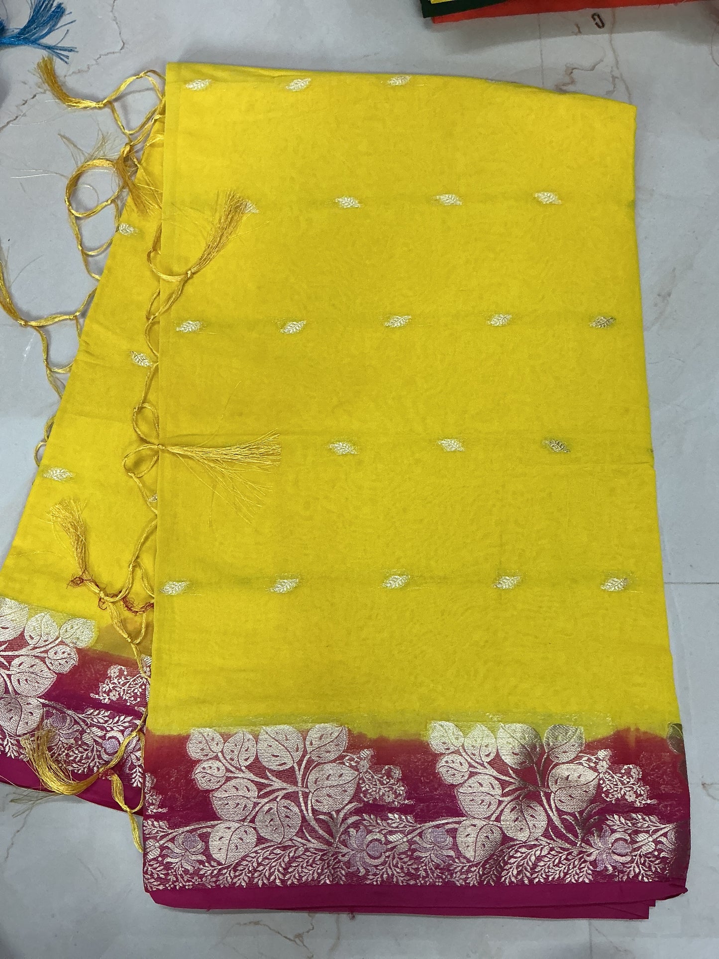 Chiffon saree,❌