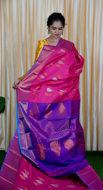 Premium soft semi silk sarees with contrast blouse🥰🥳✅