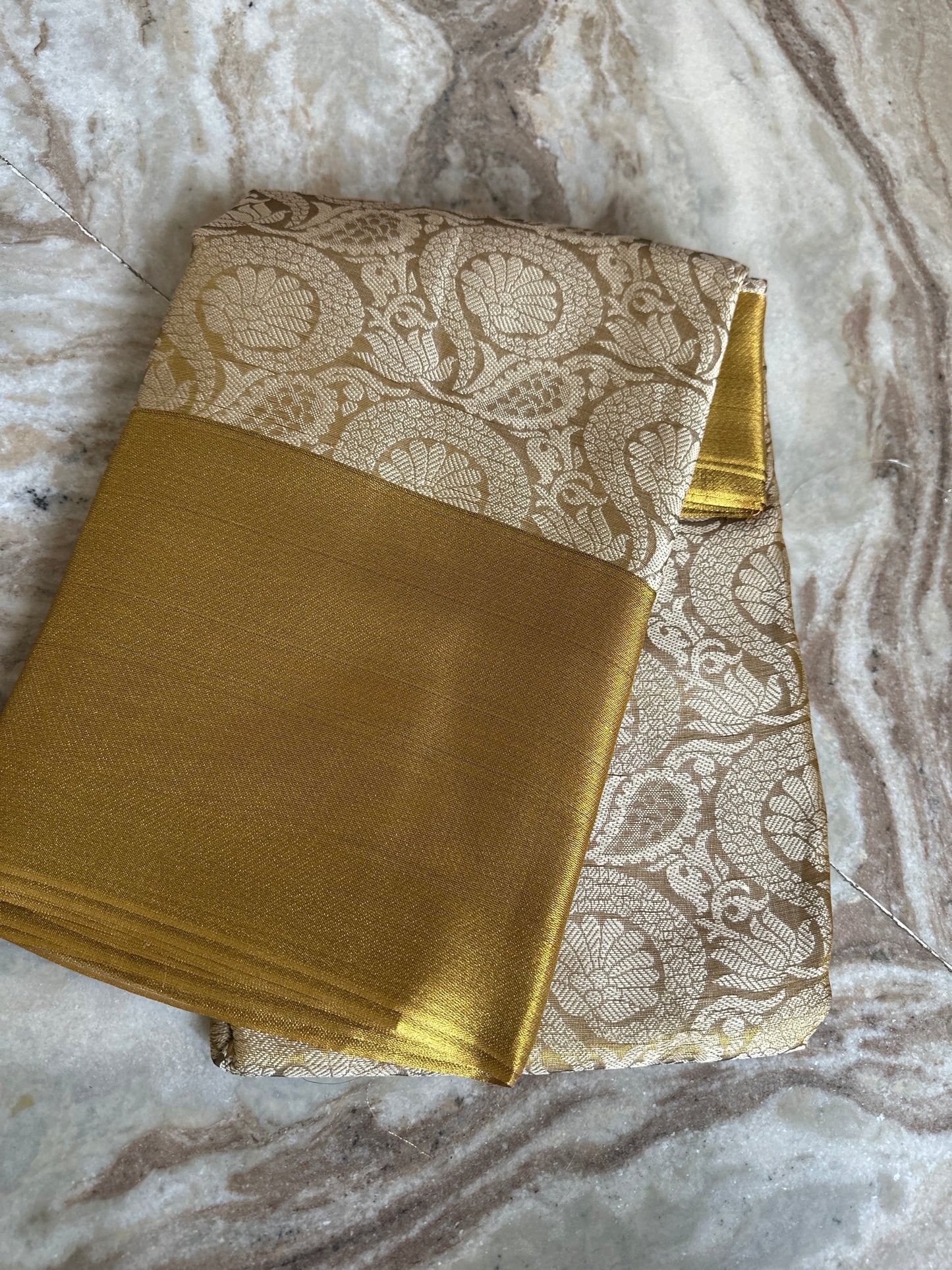 Kanchi semi silk 📷