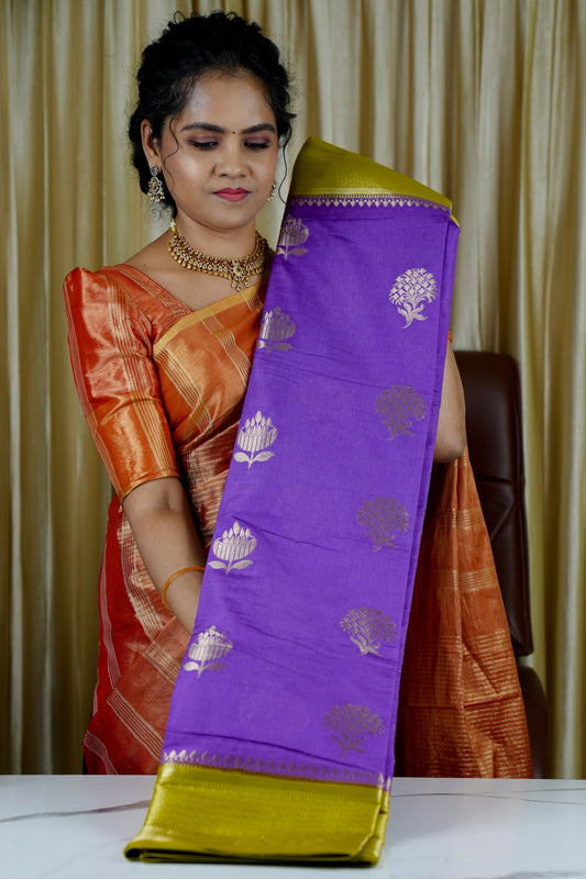 Premium warm silk saree🥳✅