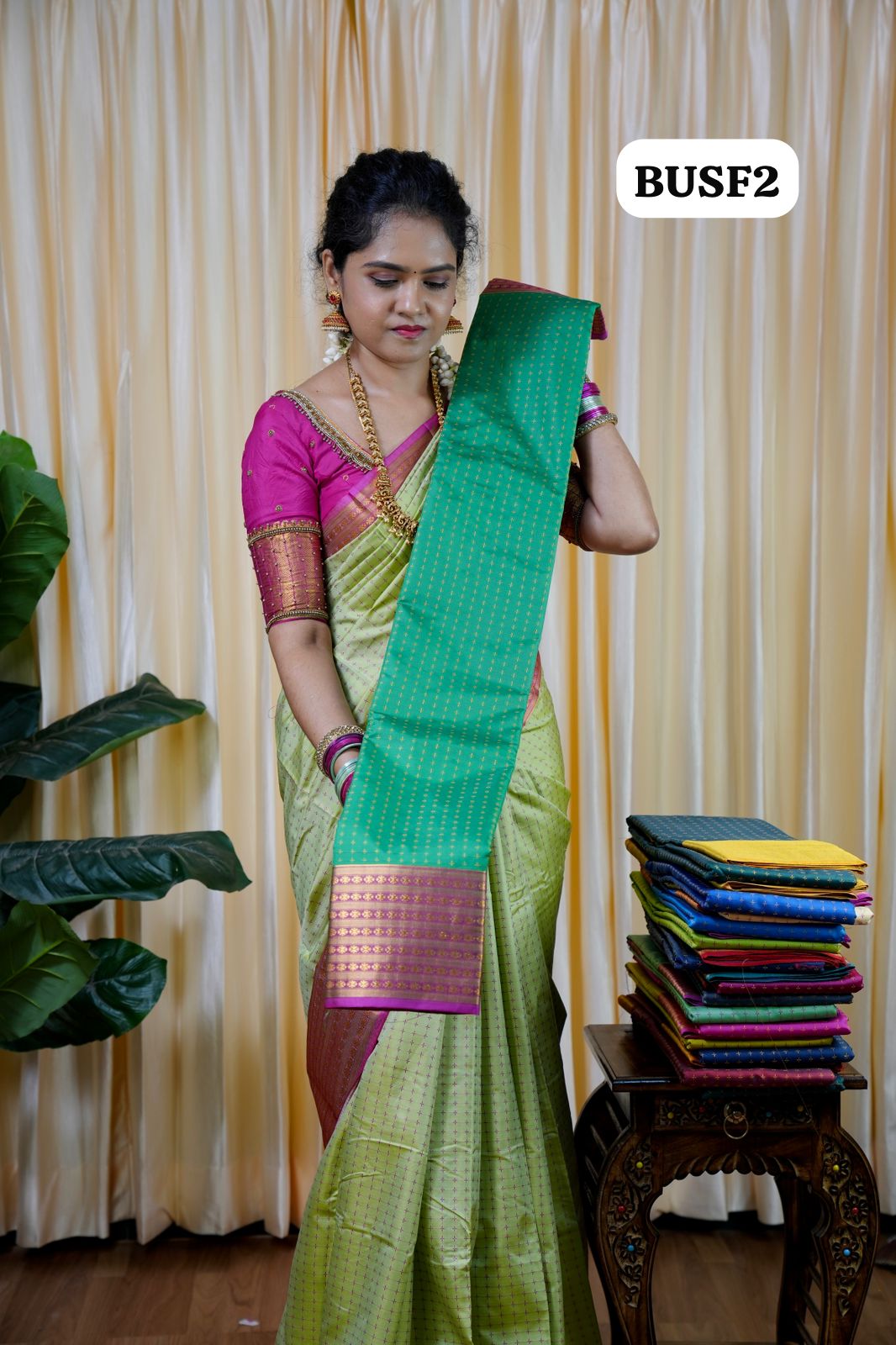 Soft silk sarees in thousand buttas style with Contrast Blouse🥰😎