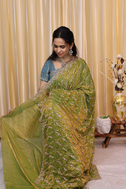 Premium Space silk with Golden heavy Katdhana work😍😎✅