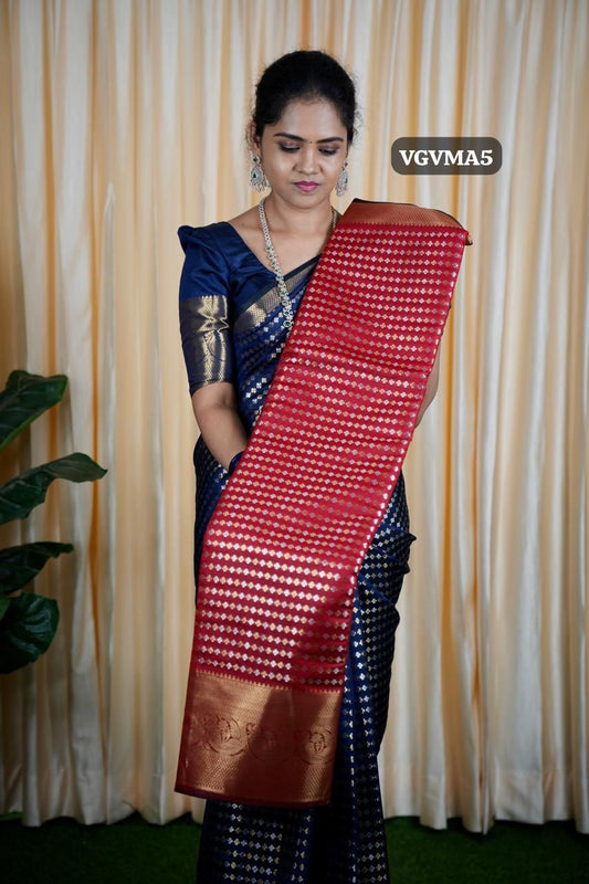 Sridevi inspired saree(no animal figures)🥳