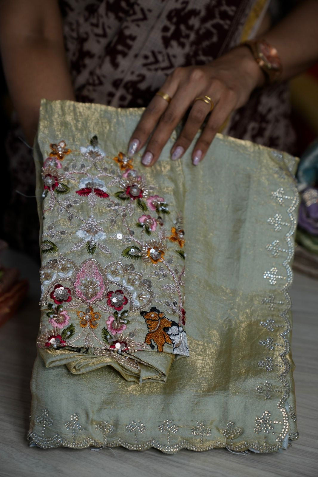 Metallic space silk saree🥰😎📚