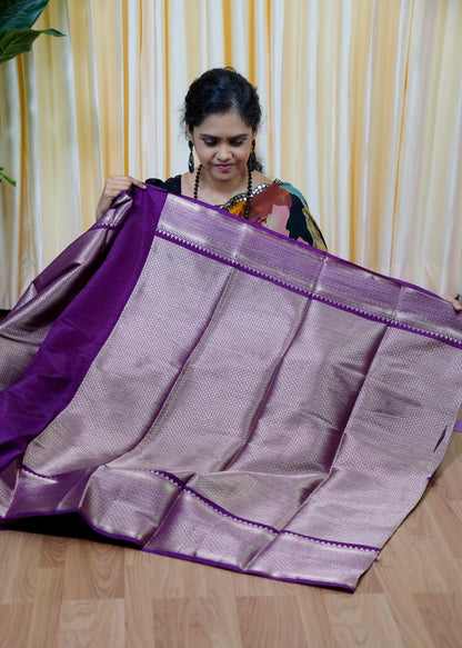 Premium warm silk saree🥳