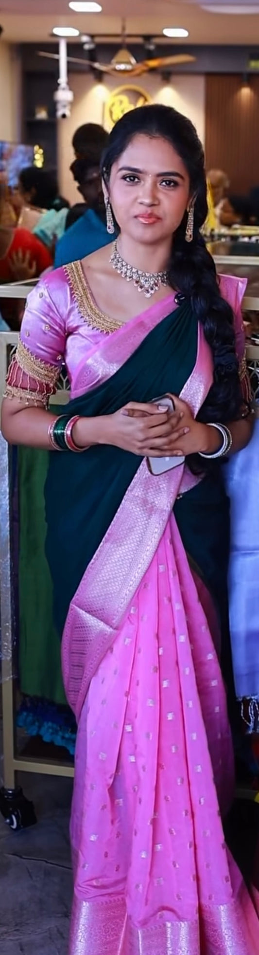 Warm silk saree in half and half 🥳dispatch time 3 to 4days