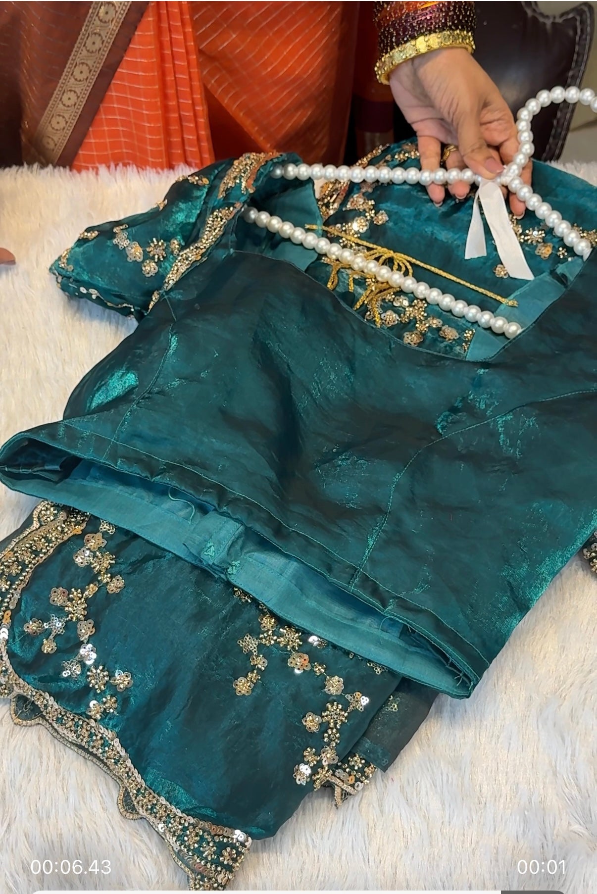 Space silks with original beads work 😍🥳unstitched blouse