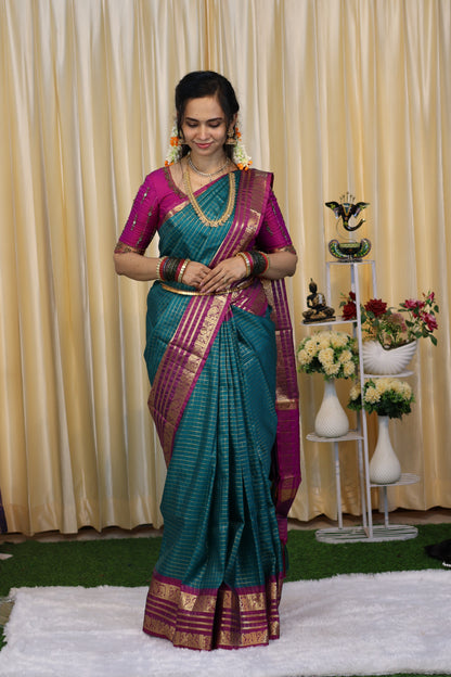 Semi silk saree with checks zari weaving🥰😎