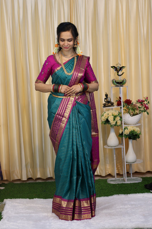 Semi silk saree with checks zari weaving🥰😎