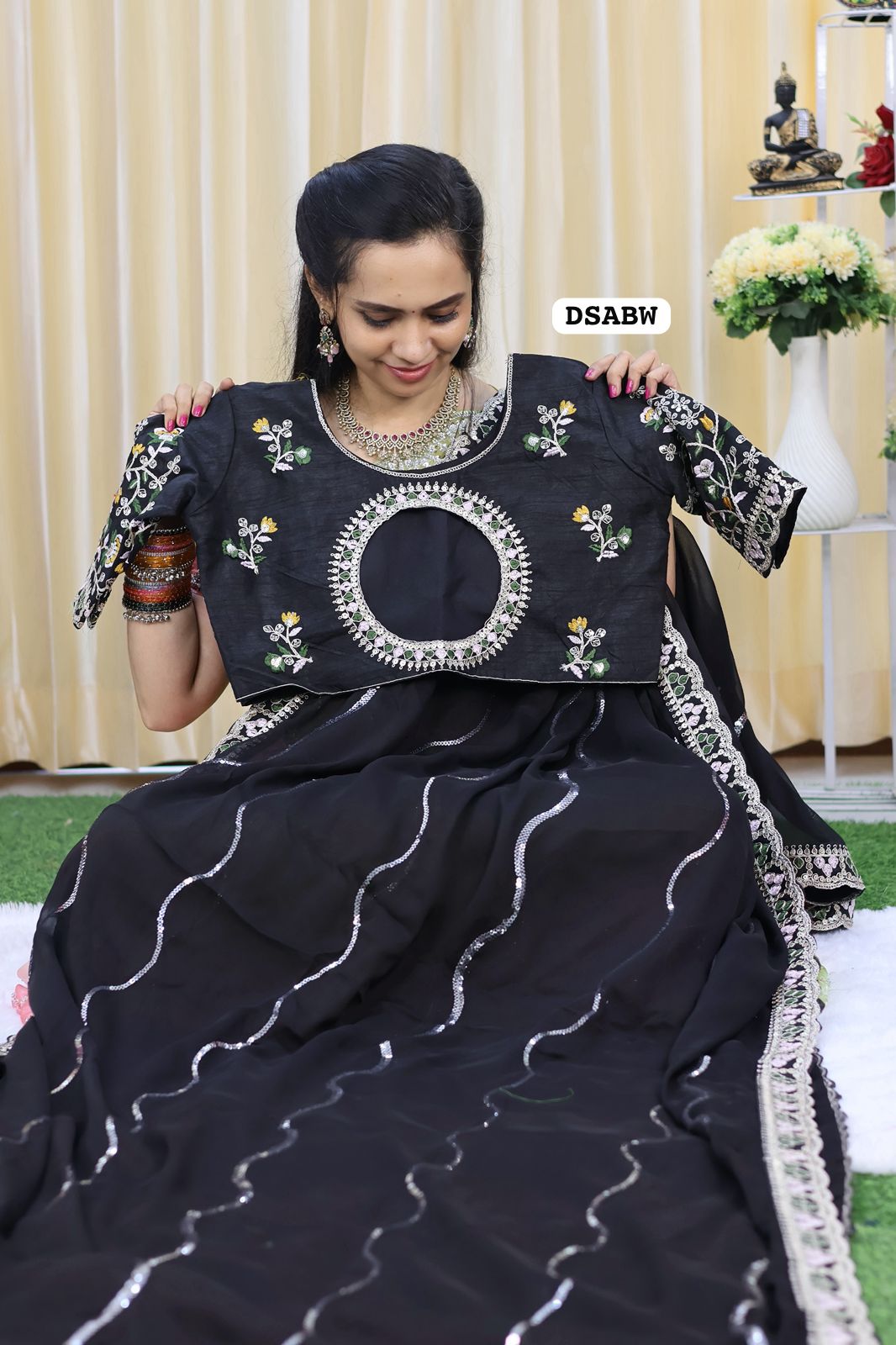 Designer georgette saree full chumkey work and stitched blouse 🥳