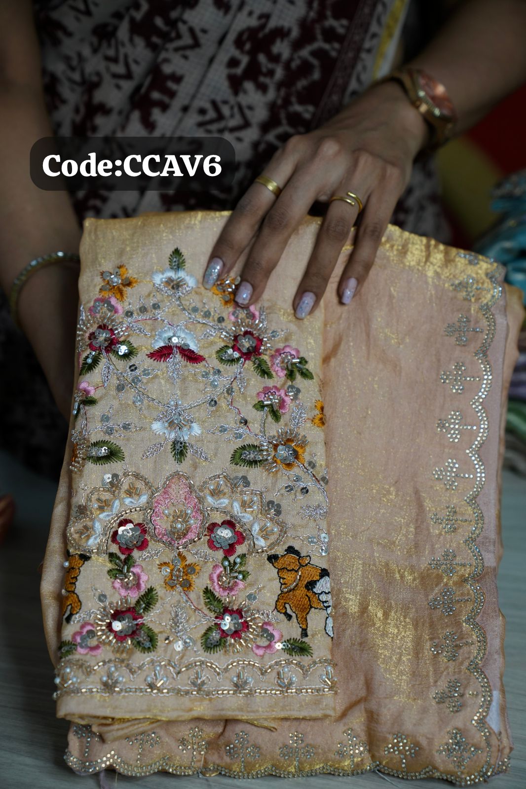 Metallic space silk saree 🥰😎📚