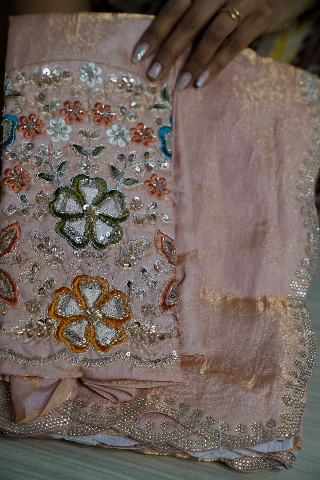 Metallic space silk saree 🥰😎📚
