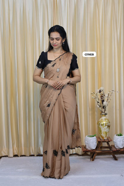 Soft beige color crepe silk saree with embroidery and chumkey work with sequence and scallop detailing😍😎⛳️