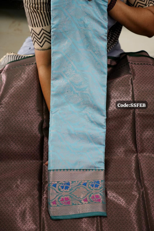 Semi silk saree🥰😎📚