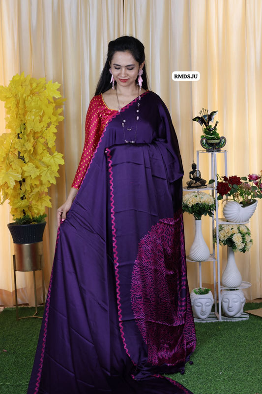 Premium modal satin .Silk saree with .heavy latkan😍🥳
