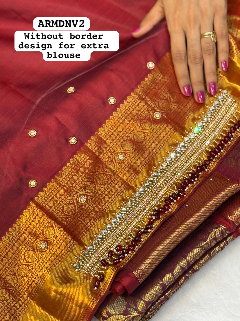 Customised aari work blouse with hangings in sleeve😍⏰