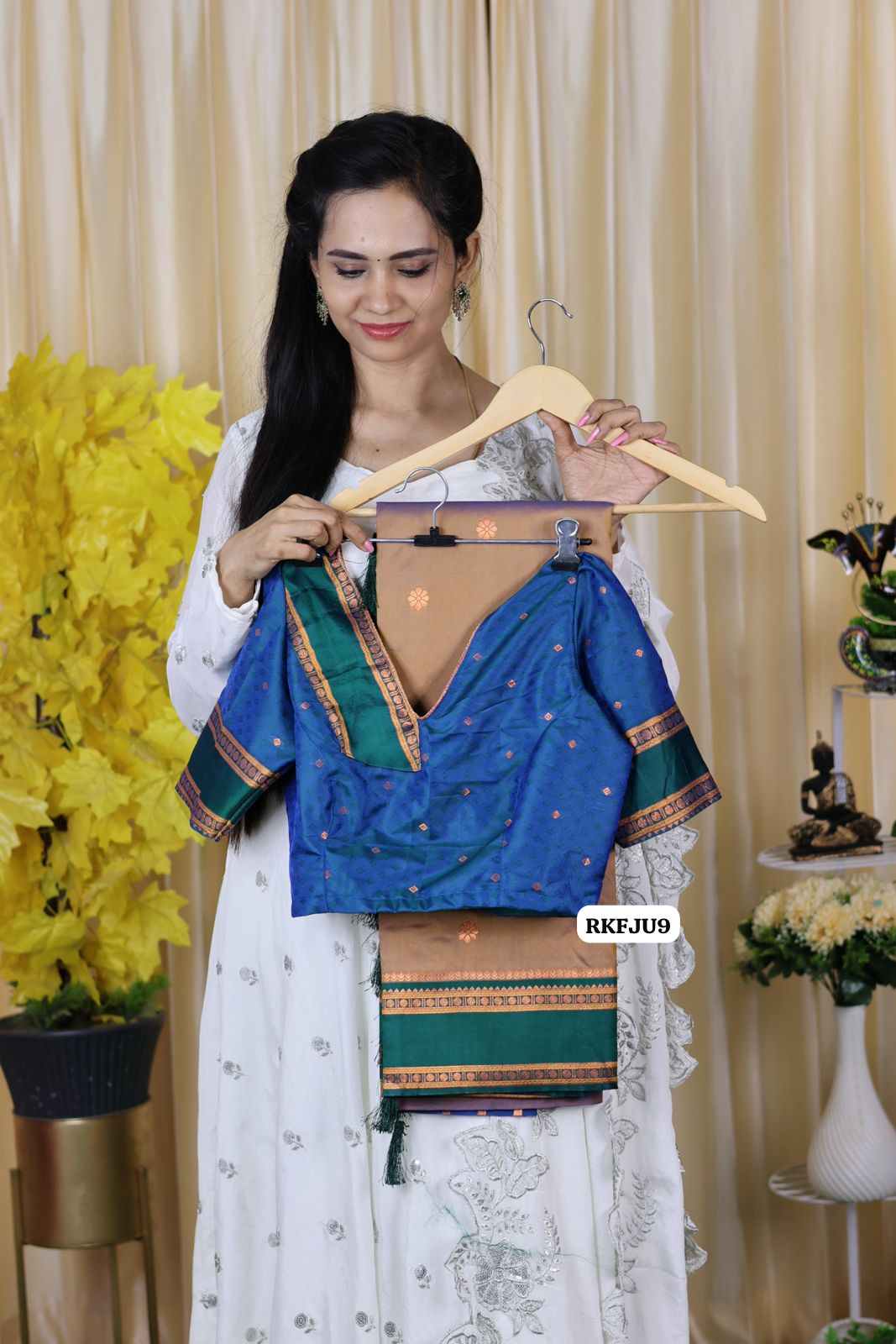 Semi soft silk saree 🥳