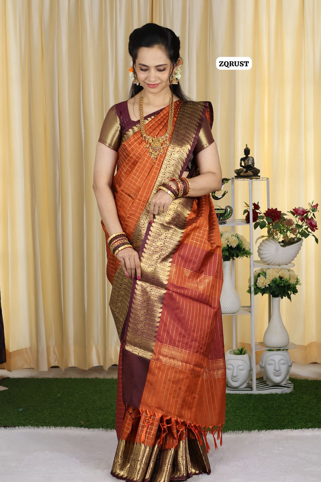 Katan Semi silk cotton saree with checks zari weaving 🥳