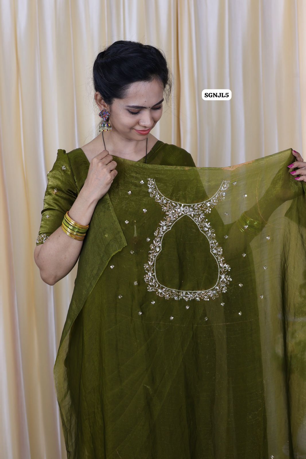 Space silk with aari work hand work blouse 🥳