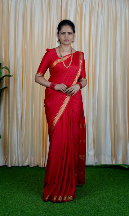 Mysore crepe silk with golden zari 🥳