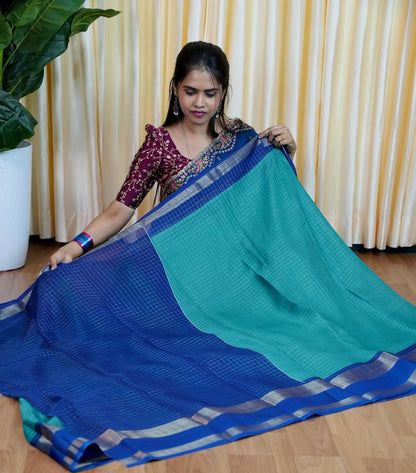Dola silk saree🥰😎📚