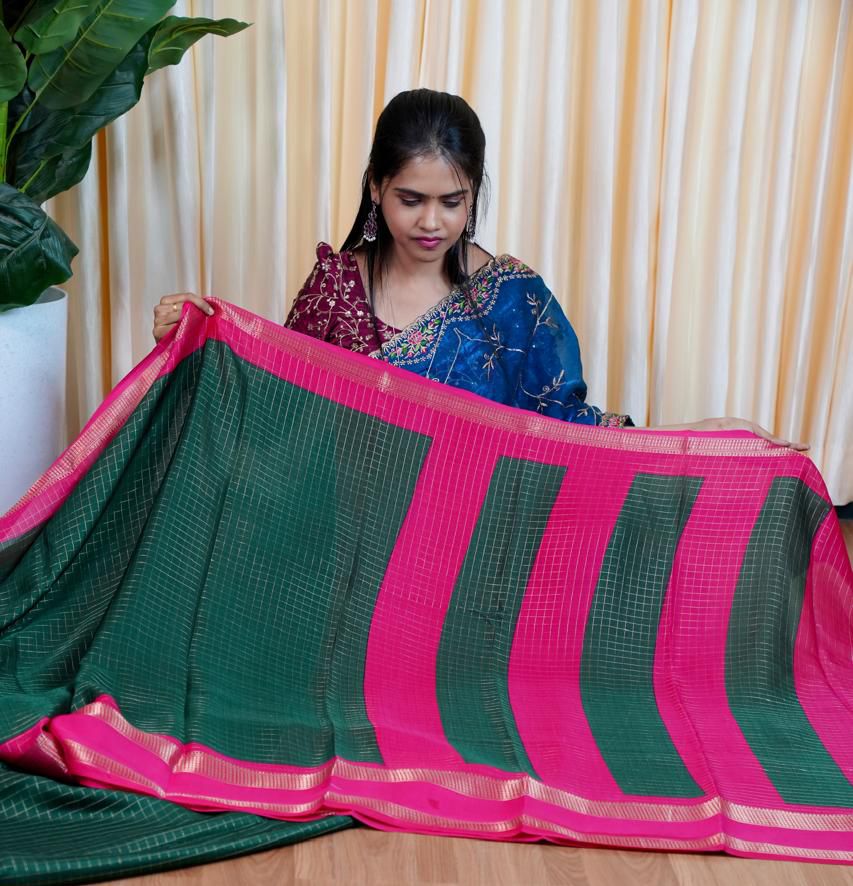 Dola silk saree🥰😎📚